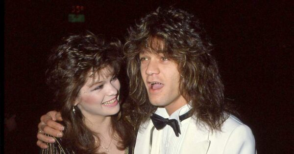 Valerie Bertinelli Reflects on Tumultuous Eddie Van Halen Marriage