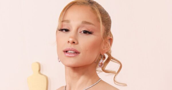Ariana Grande’s ‘Wicked’ Looks Prove Glinda Invented Millennial Pink