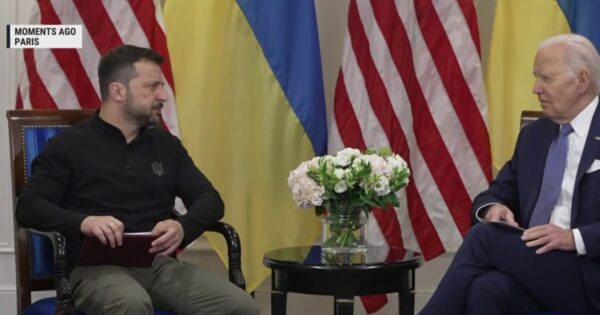 Biden apologized to Zelenskyy for holdup in assistance to Ukraine