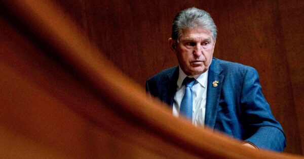 Why Joe Manchin leaving the Democratic Party was the right call