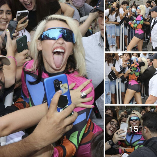 Miley Cyrus Makes a Splash in Buenos Aires: Hollywood’s Star Shines Bright in a Vibrant Arrival and Colorful Outfit