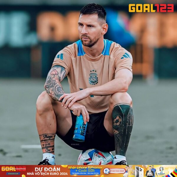 Khi Lionel Messi tròn 37 tuổi vào tuần tới và bạn hiểu rằng việc giải nghệ của anh ấy đang ngày càng đến gần..????