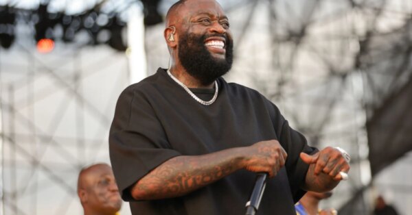 Rick Ross Changes Cover Art For Drake Diss “Champagne Moments”