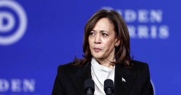 Kamala Harris campaign focuses in on battleground states as Governors Shapiro and Whitmer host rally