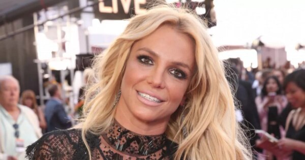 Britney Spears addresses angry post about Halsey, insisting it was 'fake news'