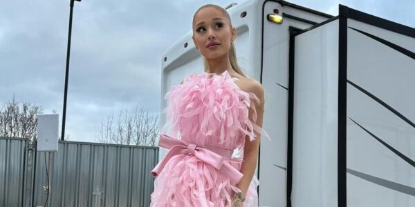 Ariana Grande’s Glinda Wardrobe Includes a Pink Ribbon Dress