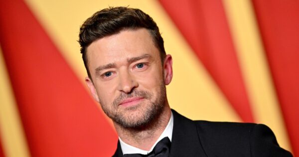 Justin Timberlake’s driver licenses suspended after arrest on DWI charge