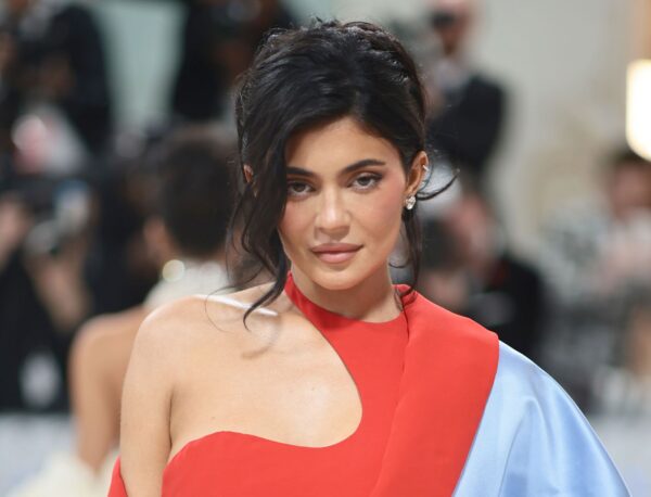 Kylie Jenner | Biography, Age, Siblings, Cosmetics, & Facts