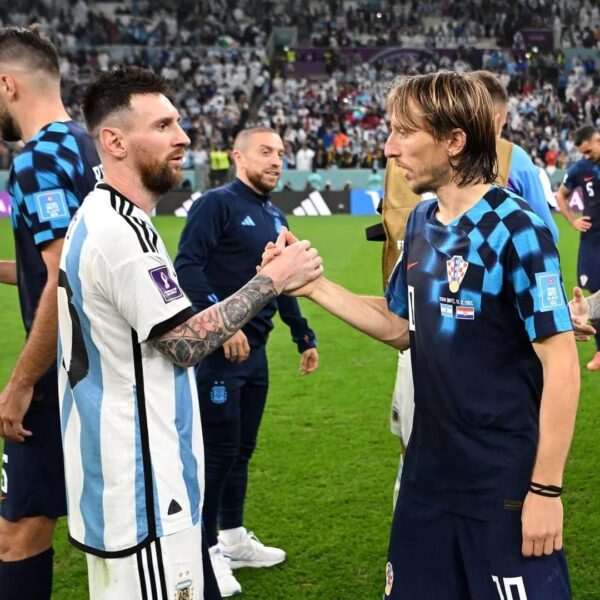 Luka Modric sau khi Argentina đánh bại Croatia trong trận Bán kết FIFA World Cup 2022 🗣: “Tôi hy vọng Messi sẽ giành ch…