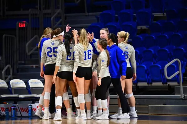 Drake Volleyball Loses Two Matches in Ole Miss Invitational Opener