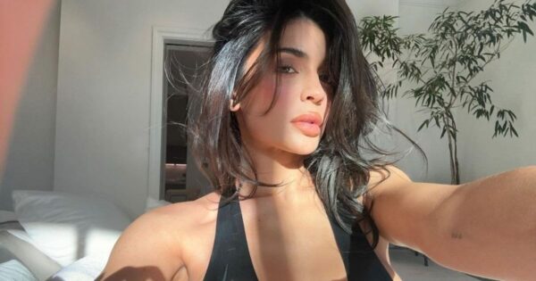 Here’s a Kylie Jenner-Approved Skincare Tip For Healthy Lips