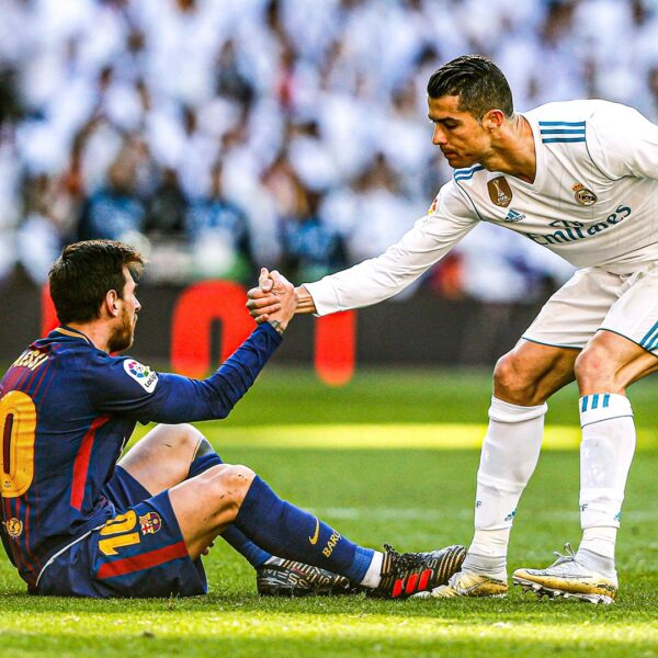 🐐 SỰ KHÁC BIỆT GIỮA LIONEL MESSI BARCELONA VÀ REAL MADRID CRISTIANO RONALDO 🐪 ⚪️ Real Madrid kể từ khi Cristiano Ronal…