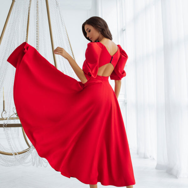 Red Backless Puff-Sleeve Midi Dress – Flowy Alluring Style