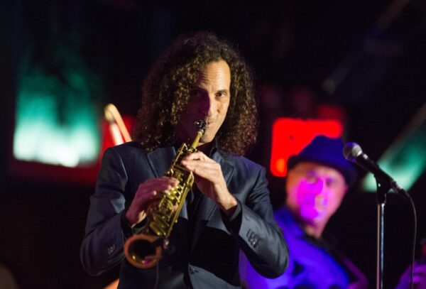 No, Kenny G didn’t create Starbucks Frappuccino. But he serenaded Kim Kardashian – Daily News